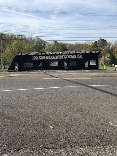 Free Standing Retail Building for Sale: 7103 Clinton Hwy, Powell, TN 37849